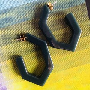 madewell | geometric hoop earrings